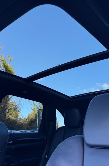 Porsche Cayenne D V6 TIPTRONIC S -£13K EXTRAS -PDLS-PAN ROOF-PASM-360 CAM-BOSE-SOFTCLOSE 