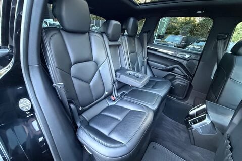 Porsche Cayenne D V6 TIPTRONIC S -£13K EXTRAS -PDLS-PAN ROOF-PASM-360 CAM-BOSE-SOFTCLOSE 36