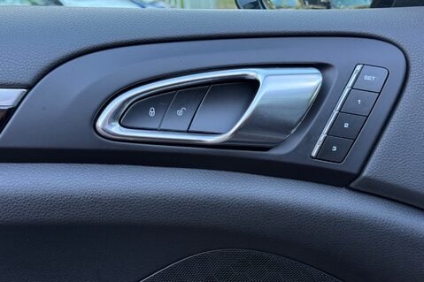 Porsche Cayenne D V6 TIPTRONIC S -£13K EXTRAS -PDLS-PAN ROOF-PASM-360 CAM-BOSE-SOFTCLOSE 29