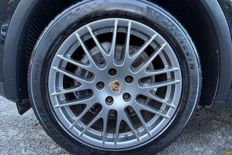 Porsche Cayenne D V6 TIPTRONIC S -£13K EXTRAS -PDLS-PAN ROOF-PASM-360 CAM-BOSE-SOFTCLOSE 76
