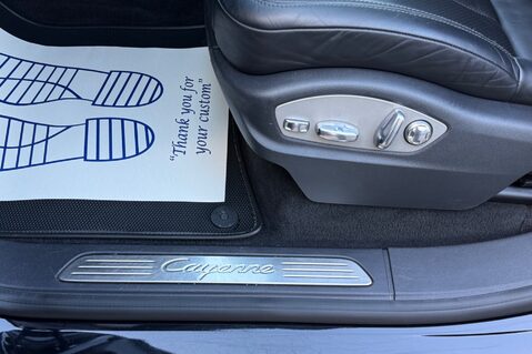 Porsche Cayenne D V6 TIPTRONIC S -£13K EXTRAS -PDLS-PAN ROOF-PASM-360 CAM-BOSE-SOFTCLOSE 30