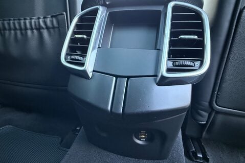 Porsche Cayenne D V6 TIPTRONIC S -£13K EXTRAS -PDLS-PAN ROOF-PASM-360 CAM-BOSE-SOFTCLOSE 39