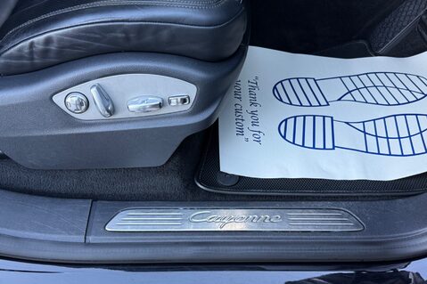 Porsche Cayenne D V6 TIPTRONIC S -£13K EXTRAS -PDLS-PAN ROOF-PASM-360 CAM-BOSE-SOFTCLOSE 45