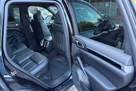 Porsche Cayenne D V6 TIPTRONIC S -£13K EXTRAS -PDLS-PAN ROOF-PASM-360 CAM-BOSE-SOFTCLOSE 37