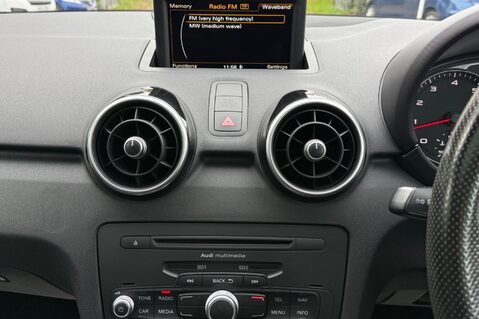 Audi A1 SPORTBACK TFSI BLACK EDITION S-TRONIC-PAN ROOF-CRUISE -ULEZ-LEATHER-1 OWNER 40