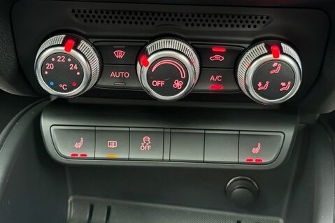 Audi A1 SPORTBACK TFSI BLACK EDITION S-TRONIC-PAN ROOF-CRUISE -ULEZ-LEATHER-1 OWNER 38