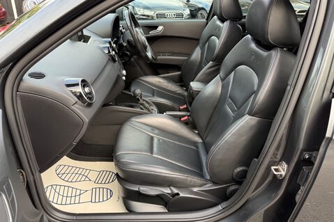 Audi A1 SPORTBACK TFSI BLACK EDITION S-TRONIC-PAN ROOF-CRUISE -ULEZ-LEATHER-1 OWNER 25