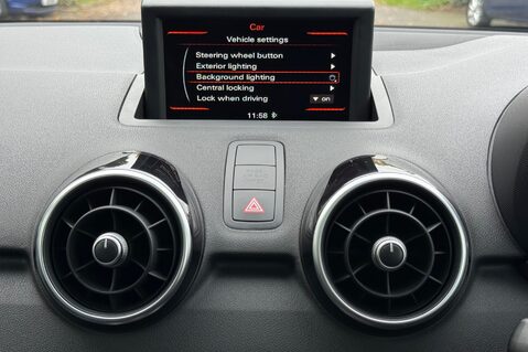 Audi A1 SPORTBACK TFSI BLACK EDITION S-TRONIC-PAN ROOF-CRUISE -ULEZ-LEATHER-1 OWNER 41