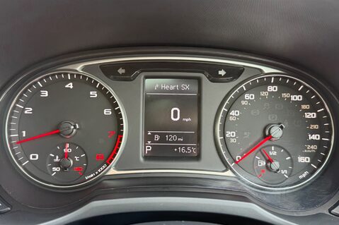 Audi A1 SPORTBACK TFSI BLACK EDITION S-TRONIC-PAN ROOF-CRUISE -ULEZ-LEATHER-1 OWNER 37