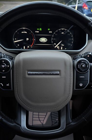 Land Rover Range Rover Sport SDV6 AUTOBIOGRAPHY DYNAMIC - 7 SEATER - ELECTRIC STEPS - RARE COLOUR COMBO 