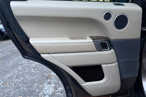 Land Rover Range Rover Sport SDV6 AUTOBIOGRAPHY DYNAMIC - 7 SEATER - ELECTRIC STEPS - RARE COLOUR COMBO 34
