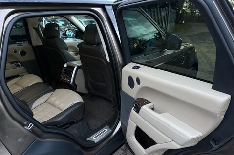 Land Rover Range Rover Sport SDV6 AUTOBIOGRAPHY DYNAMIC - 7 SEATER - ELECTRIC STEPS - RARE COLOUR COMBO 36