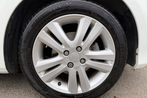 Honda Jazz I-VTEC ES PLUS AUTOMATIC - FULL HONDA SERVICE HISTORY - 12604 MILES! 46