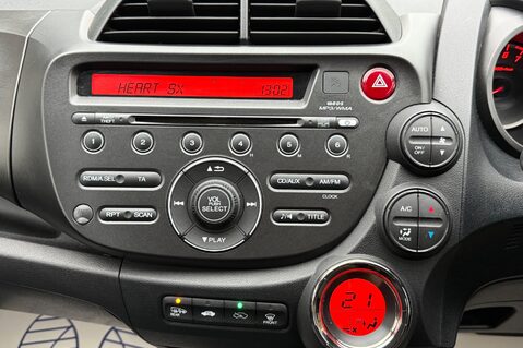 Honda Jazz I-VTEC ES PLUS AUTOMATIC - FULL HONDA SERVICE HISTORY - 12604 MILES! 33