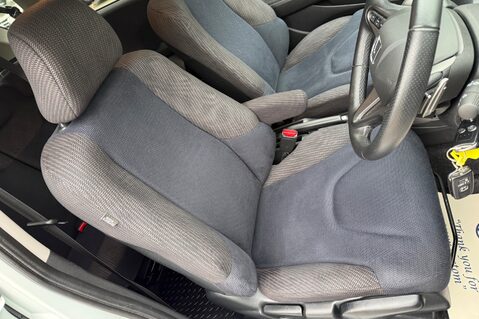 Honda Jazz I-VTEC ES PLUS AUTOMATIC - FULL HONDA SERVICE HISTORY - 12604 MILES! 30