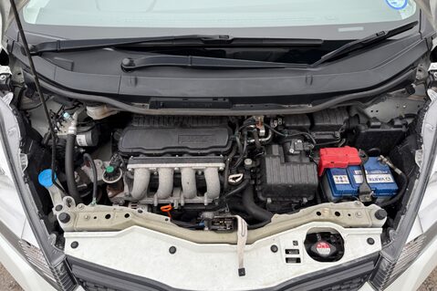 Honda Jazz I-VTEC ES PLUS AUTOMATIC - FULL HONDA SERVICE HISTORY - 12604 MILES! 41