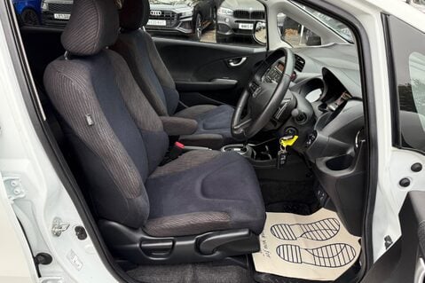 Honda Jazz I-VTEC ES PLUS AUTOMATIC - FULL HONDA SERVICE HISTORY - 12604 MILES! 16