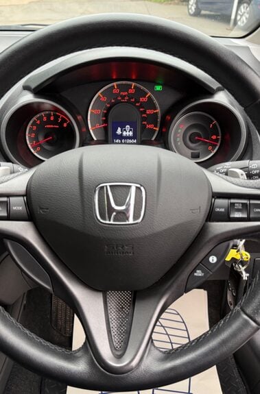 Honda Jazz I-VTEC ES PLUS AUTOMATIC - FULL HONDA SERVICE HISTORY - 12604 MILES! 