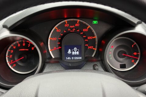 Honda Jazz I-VTEC ES PLUS AUTOMATIC - FULL HONDA SERVICE HISTORY - 12604 MILES! 35