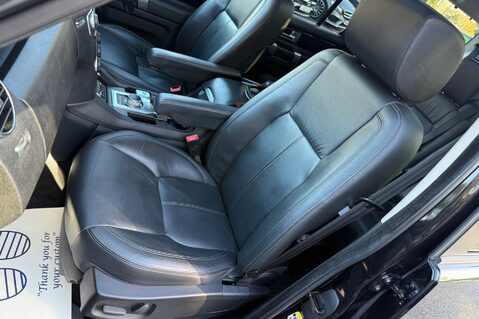 Land Rover Discovery SDV6 LANDMARK - REAR ENTERTAINMENT - PAN ROOF -DIGITAL TV - TOWBAR 6