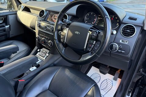 Land Rover Discovery SDV6 LANDMARK - REAR ENTERTAINMENT - PAN ROOF -DIGITAL TV - TOWBAR 42