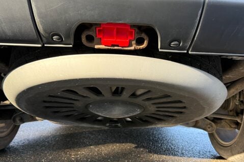 Land Rover Discovery SDV6 LANDMARK - REAR ENTERTAINMENT - PAN ROOF -DIGITAL TV - TOWBAR 65