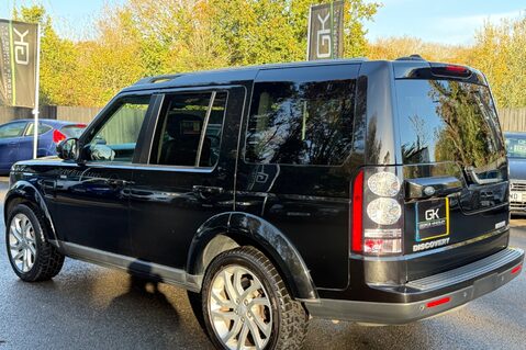 Land Rover Discovery SDV6 LANDMARK - REAR ENTERTAINMENT - PAN ROOF -DIGITAL TV - TOWBAR 2