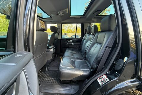 Land Rover Discovery SDV6 LANDMARK - REAR ENTERTAINMENT - PAN ROOF -DIGITAL TV - TOWBAR 18