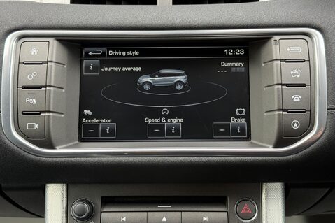 Land Rover Range Rover Evoque TD4 HSE DYNAMIC -REAR ENTERTAINMENT -BLACK PACK -PAN ROOF -TOWBAR -MOT JULY 62