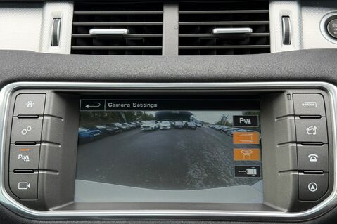 Land Rover Range Rover Evoque TD4 HSE DYNAMIC -REAR ENTERTAINMENT -BLACK PACK -PAN ROOF -TOWBAR -MOT JULY 47