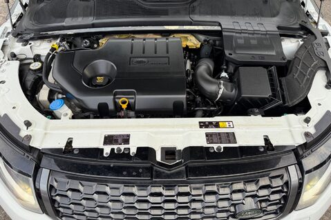 Land Rover Range Rover Evoque TD4 HSE DYNAMIC -REAR ENTERTAINMENT -BLACK PACK -PAN ROOF -TOWBAR -MOT JULY 73