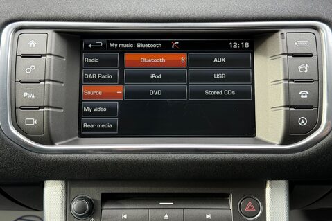 Land Rover Range Rover Evoque TD4 HSE DYNAMIC -REAR ENTERTAINMENT -BLACK PACK -PAN ROOF -TOWBAR -MOT JULY 53