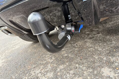 Land Rover Range Rover Evoque TD4 HSE DYNAMIC -REAR ENTERTAINMENT -BLACK PACK -PAN ROOF -TOWBAR -MOT JULY 71