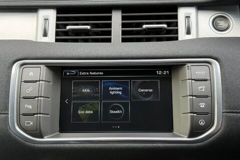 Land Rover Range Rover Evoque TD4 HSE DYNAMIC -REAR ENTERTAINMENT -BLACK PACK -PAN ROOF -TOWBAR -MOT JULY 58