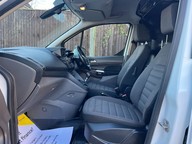 Ford Transit Connect 200 LIMITED TDCI 18