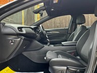 Vauxhall Insignia SRI VX-LINE NAV 15