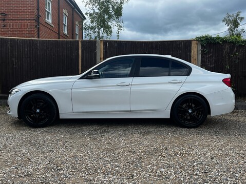 BMW 3 Series 320D ED PLUS 11