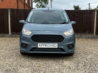 Ford Transit Courier LIMITED 7