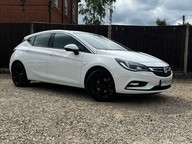 Vauxhall Astra SRI S/S 5