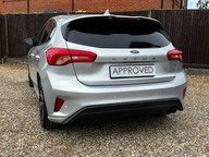 Ford Focus ST-LINE X 16