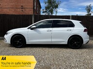 Volkswagen Golf LIFE TSI 1