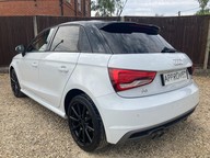 Audi A1 SPORTBACK TFSI S LINE 18