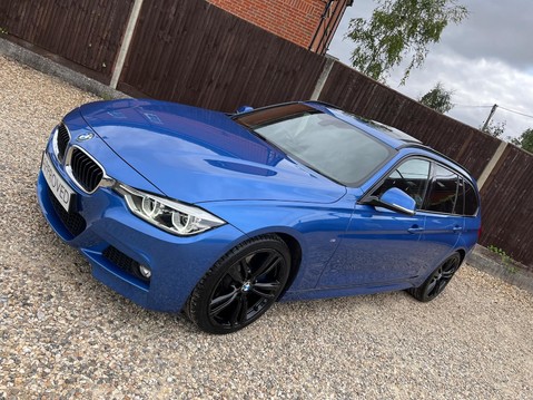 BMW 3 Series 320D M SPORT TOURING 7