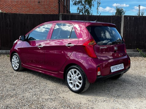 Kia Picanto 3 9