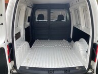 Volkswagen Caddy C20 TDI STARTLINE 24