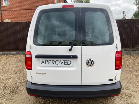 Volkswagen Caddy C20 TDI STARTLINE 12