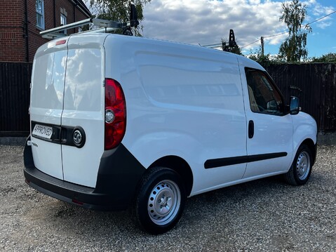 Vauxhall Combo L1H1 2000 CDTI 5