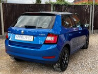 Skoda Fabia COLOUR EDITION MPI 12