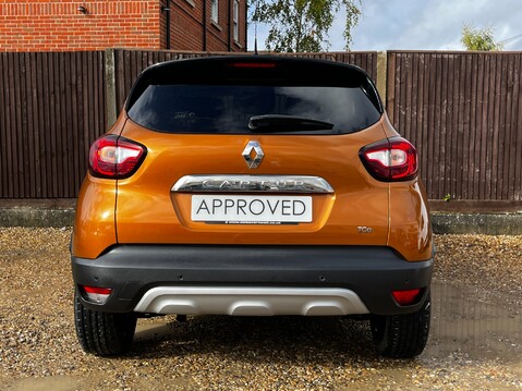 Renault Captur DYNAMIQUE S NAV TCE 8