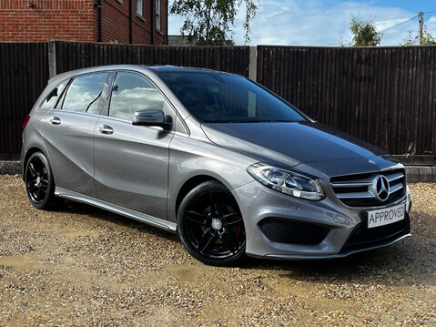 Mercedes-Benz B Class B 200 D AMG LINE EXECUTIVE 2